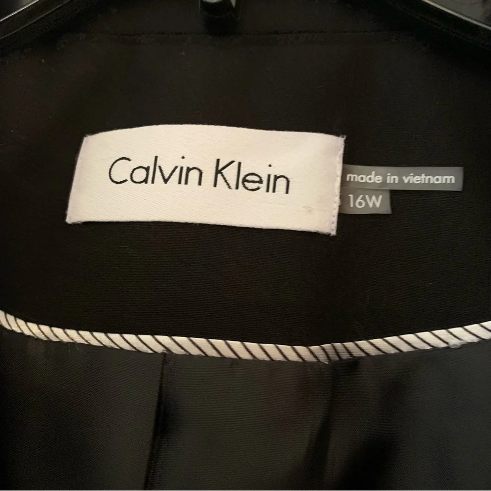 Calvin Klein Women's Charcoal Blazer - Picture 6 of 10